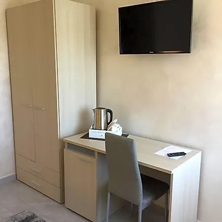 Residenza Dama 4*