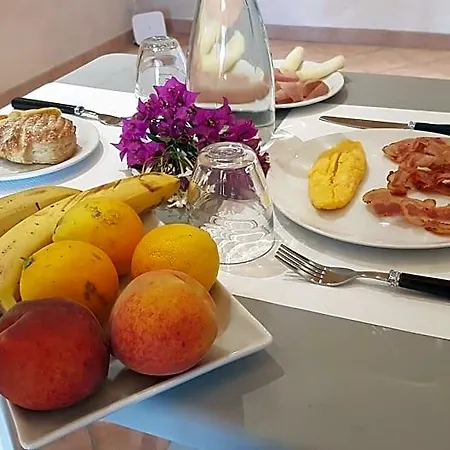 Residenza Dama Bed & Breakfast 4*