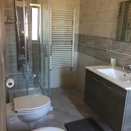 לינה וארוחת בוקר Residenza Dama