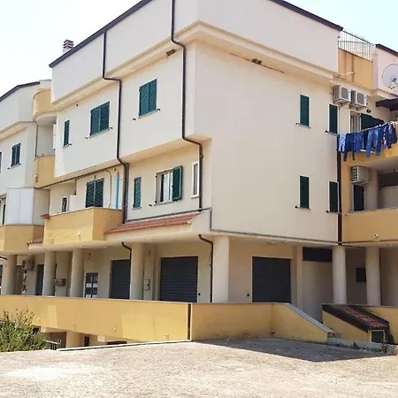 Residenza Dama לינה וארוחת בוקר ריקאדי