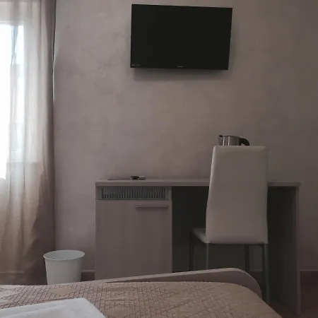 לינה וארוחת בוקר Residenza Dama